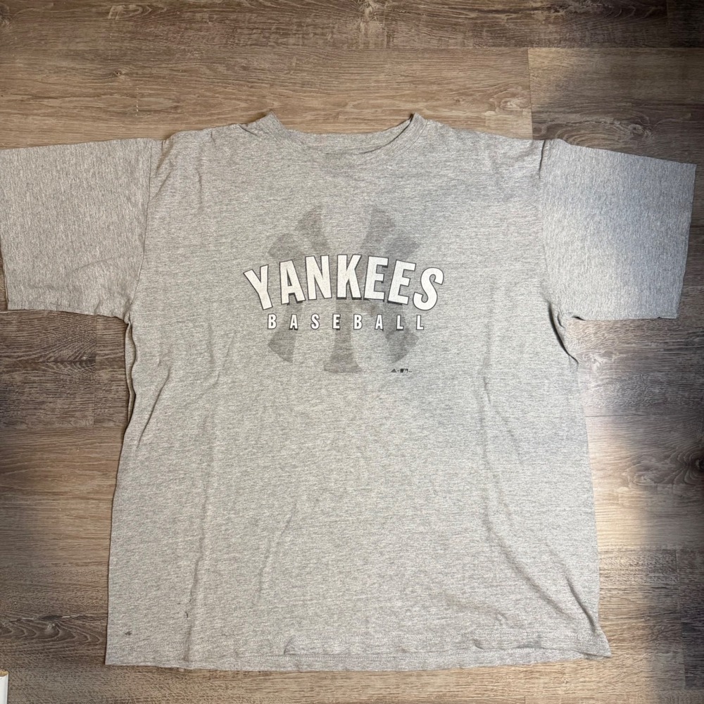 Vintage 1998 Adidas New York Yankees Baseball T Shirt Grey XL Made in USA MLB